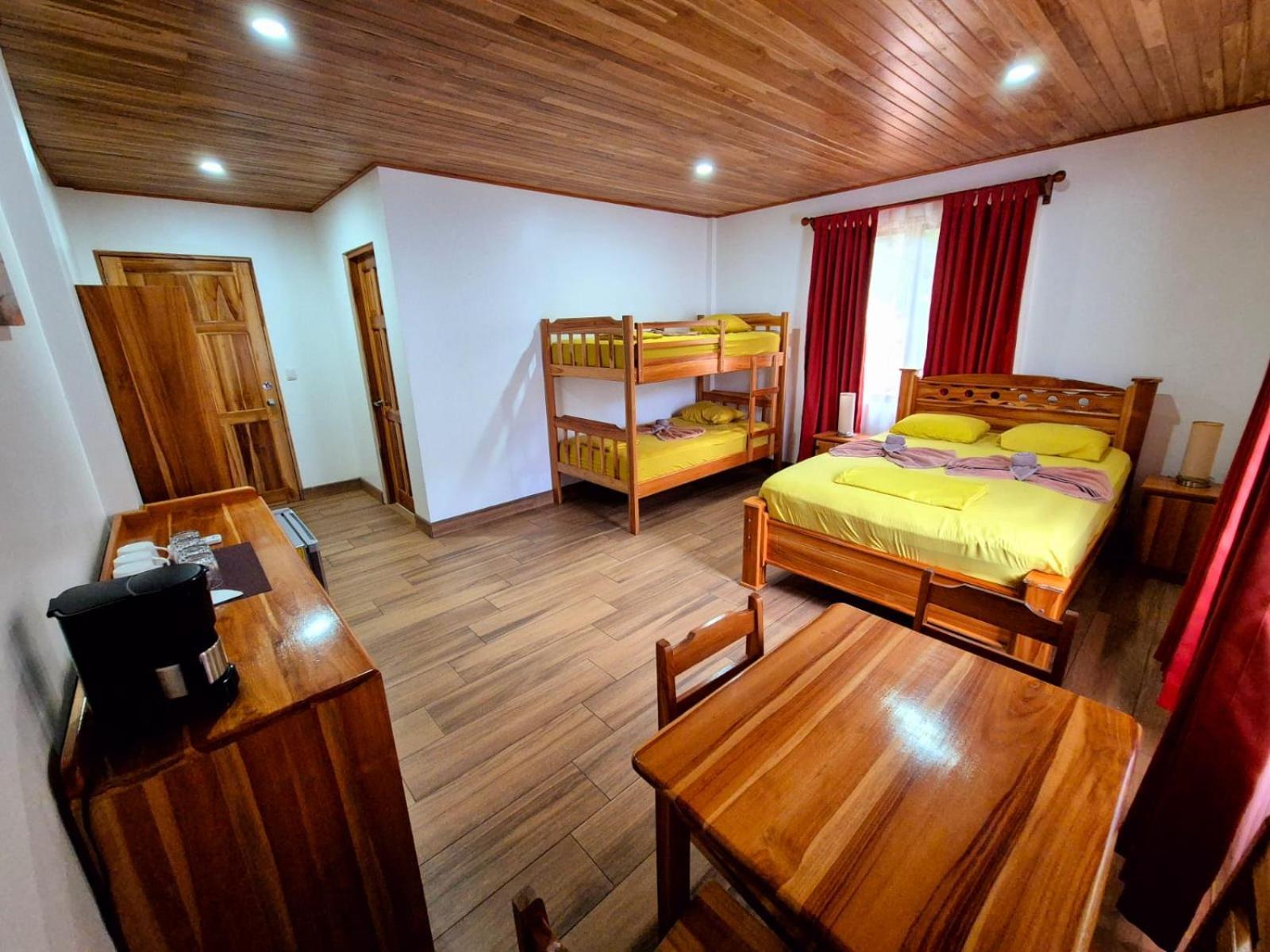 Corcovado & Drake Inn Drake Bay ภายนอก รูปภาพ