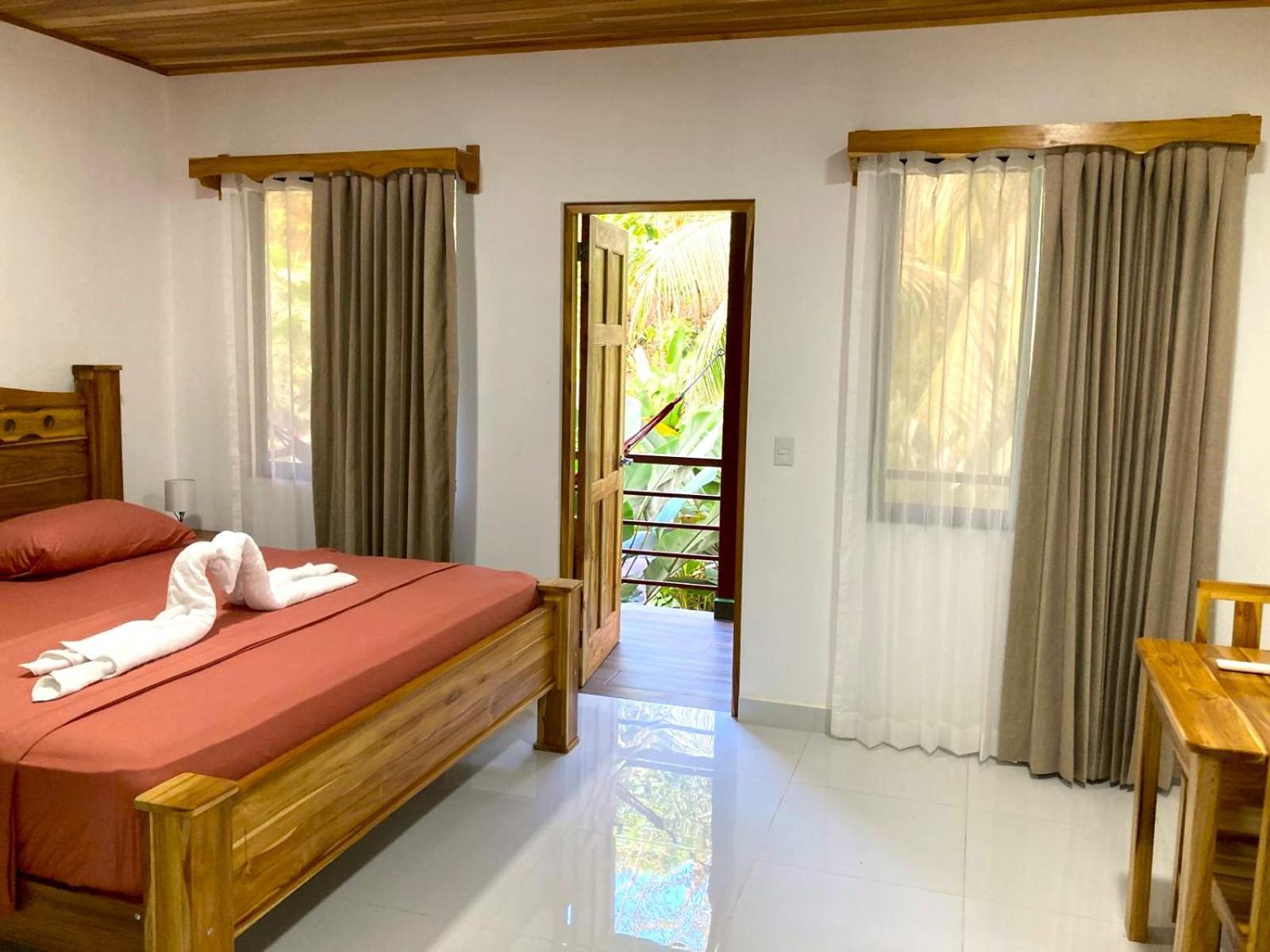 Corcovado & Drake Inn Drake Bay ภายนอก รูปภาพ